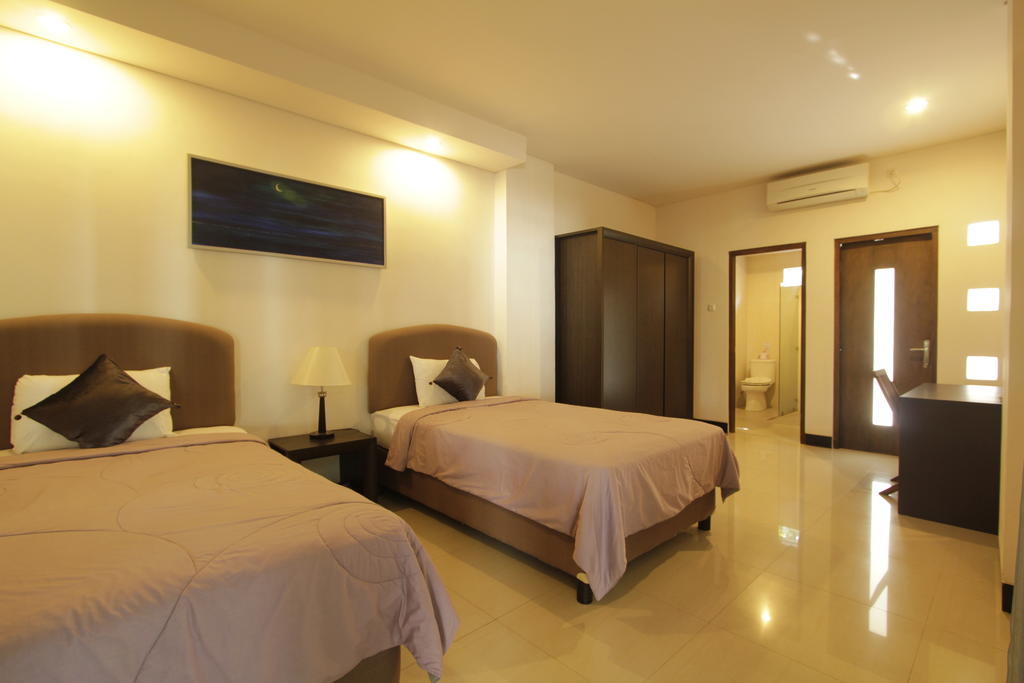 Alit Beach Resort And Villas Sanur Стая снимка