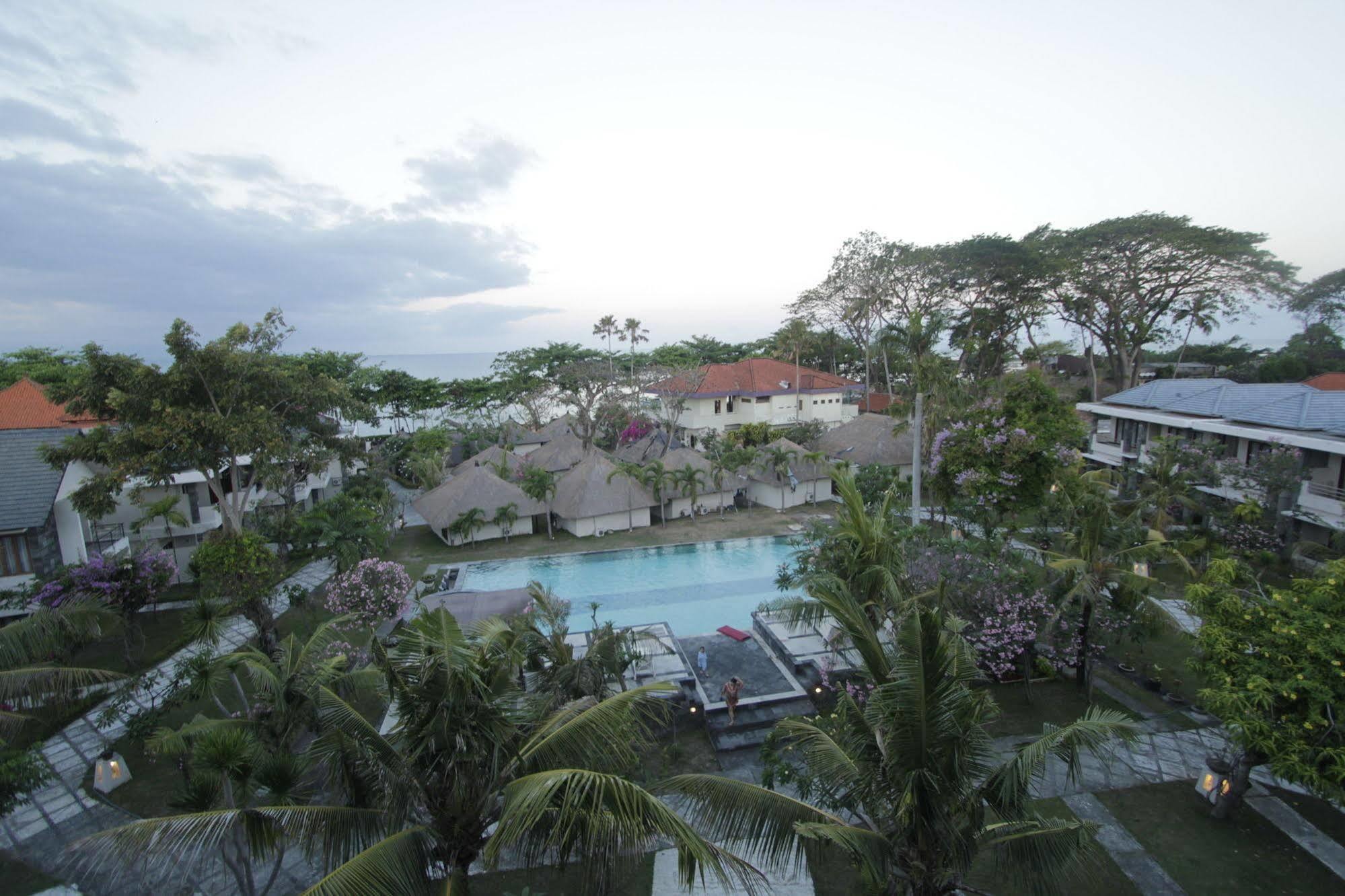 Alit Beach Resort And Villas Sanur Екстериор снимка